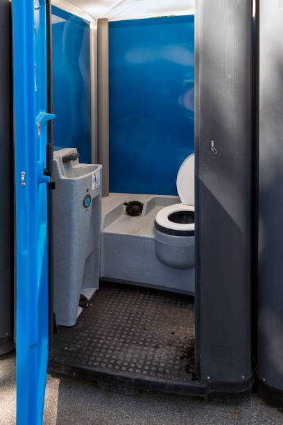 Portable Toilet Options We Offer in Delshire, OH